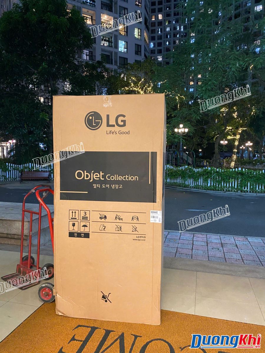 Tủ lạnh LG Dios Side by side màu be 820L 8