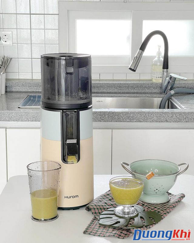 Máy ép chậm Hurom H400