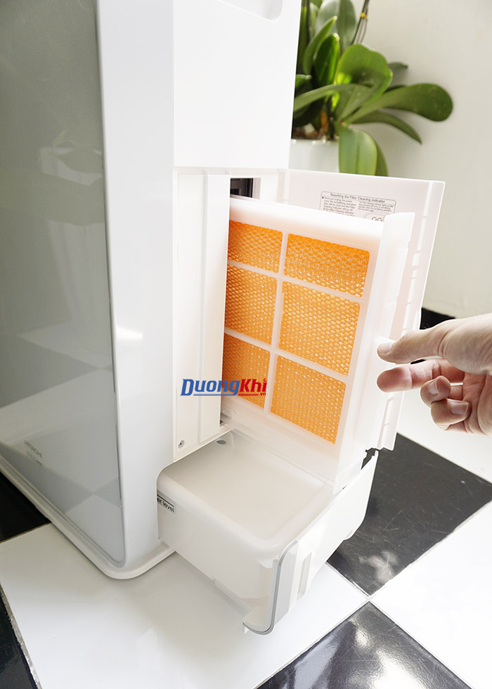 Máy lọc không khí và tạo ẩm Hitachi EP-M70E