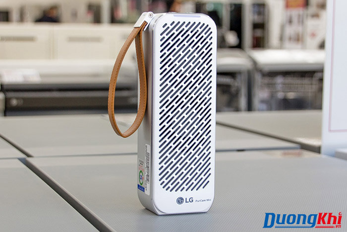 Máy lọc không khí trên ô tô LG Puricare mini AP151MWA1
