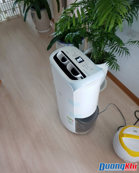 máy hút ẩm LG 