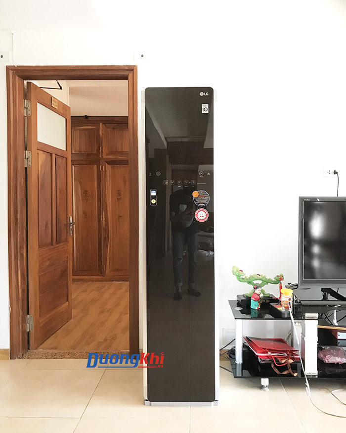 Tủ chăm sóc quần áo thông minh S3RF